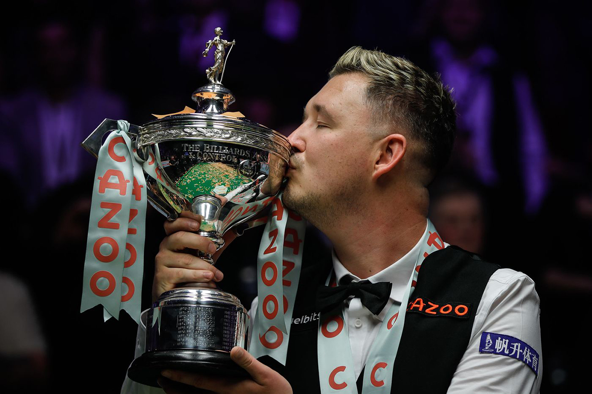 지난 6일 '2024 월드스누커세계선수권대회'에서 우승을 차지한 키렌 윌슨은 우승상금으로 한화 약 8억 5000만원을 손에 넣었다. 사진=WST 제공