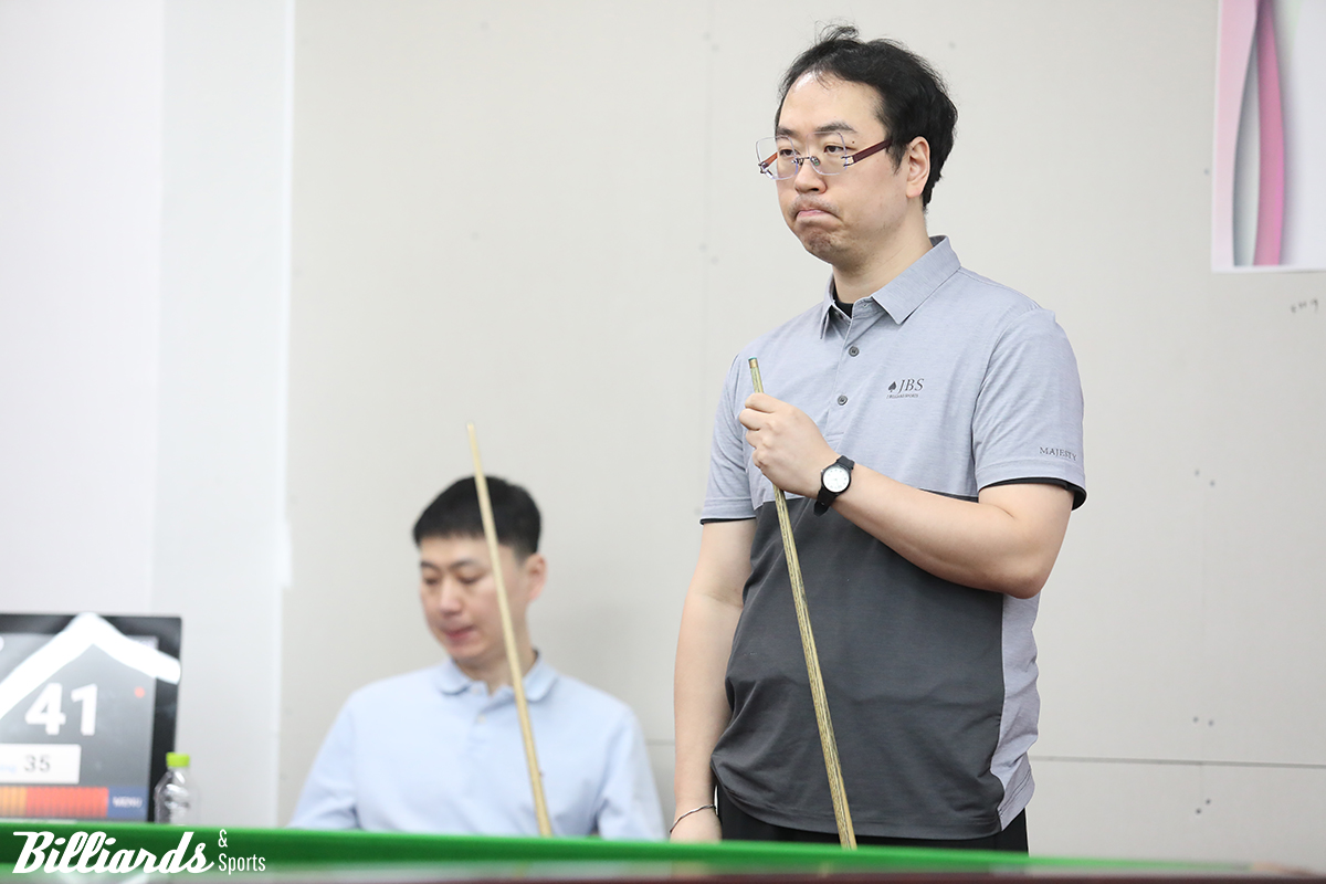 허세양과 준결승전 대결 중인 장호순.