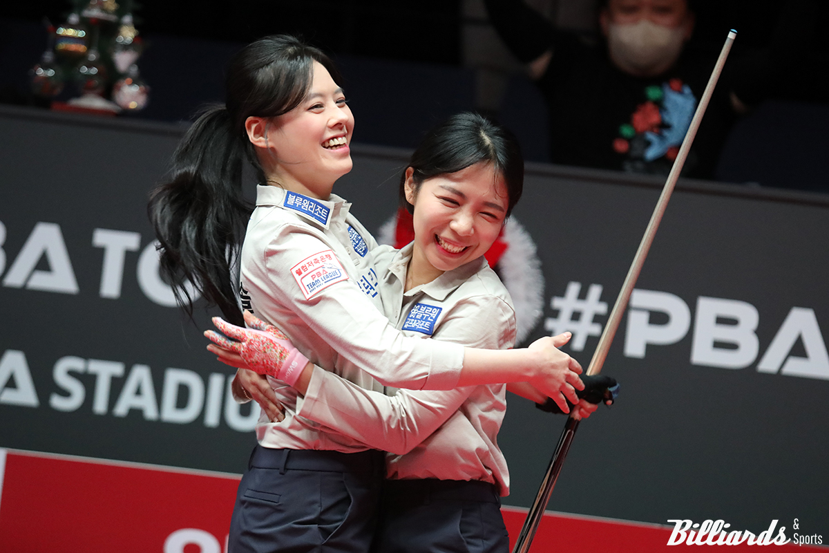 블루원리조트의 서한솔과 김민영.