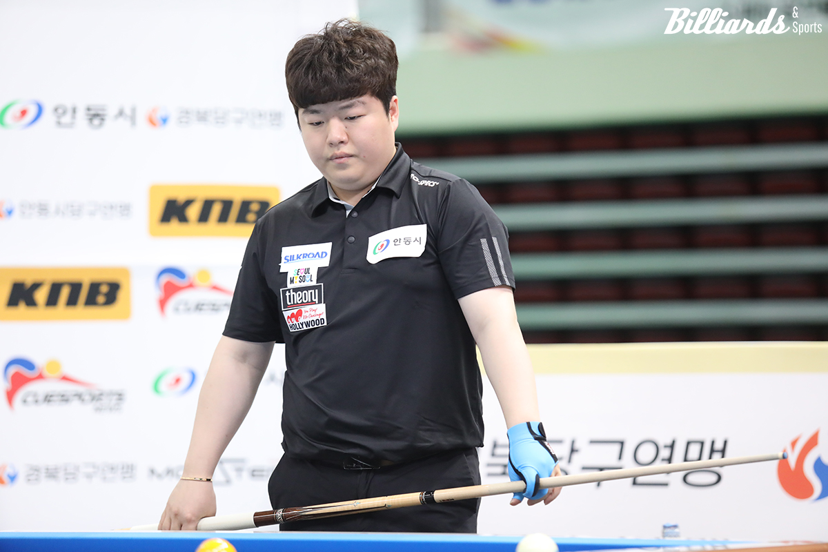 8강에서 차명종을 18이닝 만에 50:24로 꺾고 애버리지 2.778을 기록한 조명우.