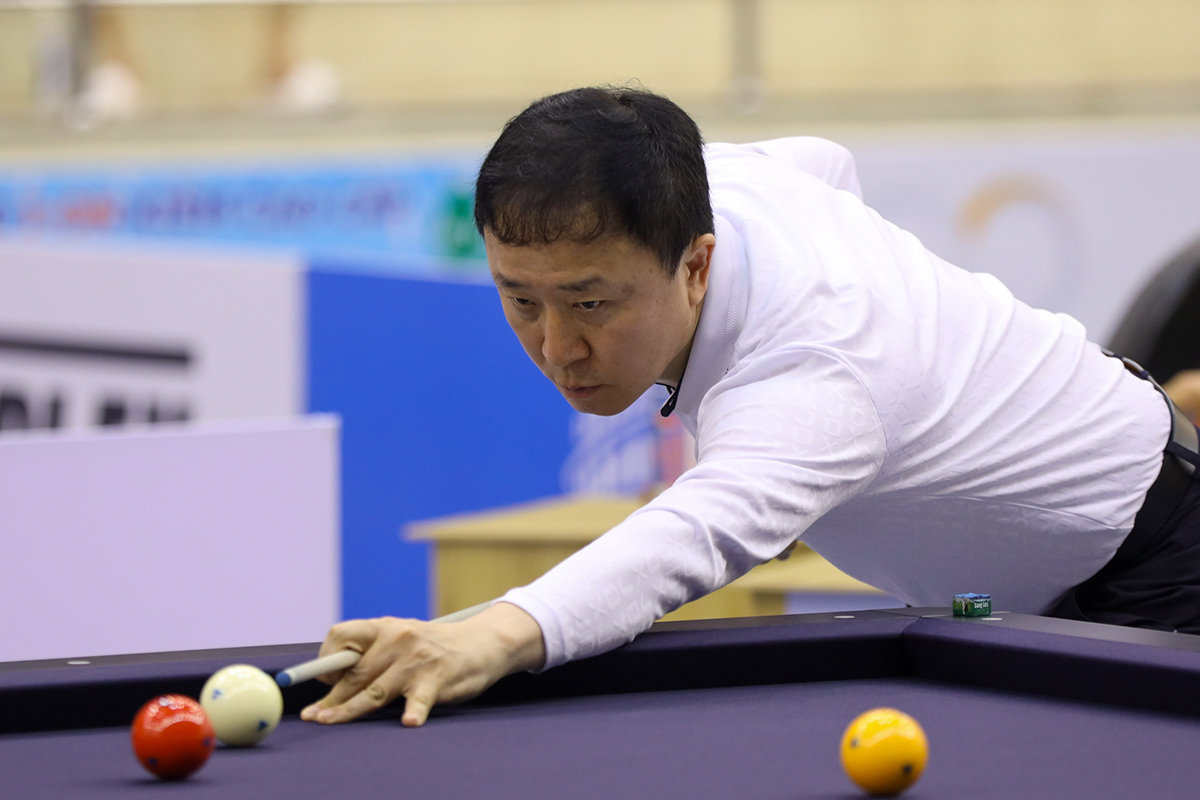 김동룡은 1승1패로 조 2위에 올랐으나 조 2위 중 애버리지 순위 2위로 32강에 진출했다.