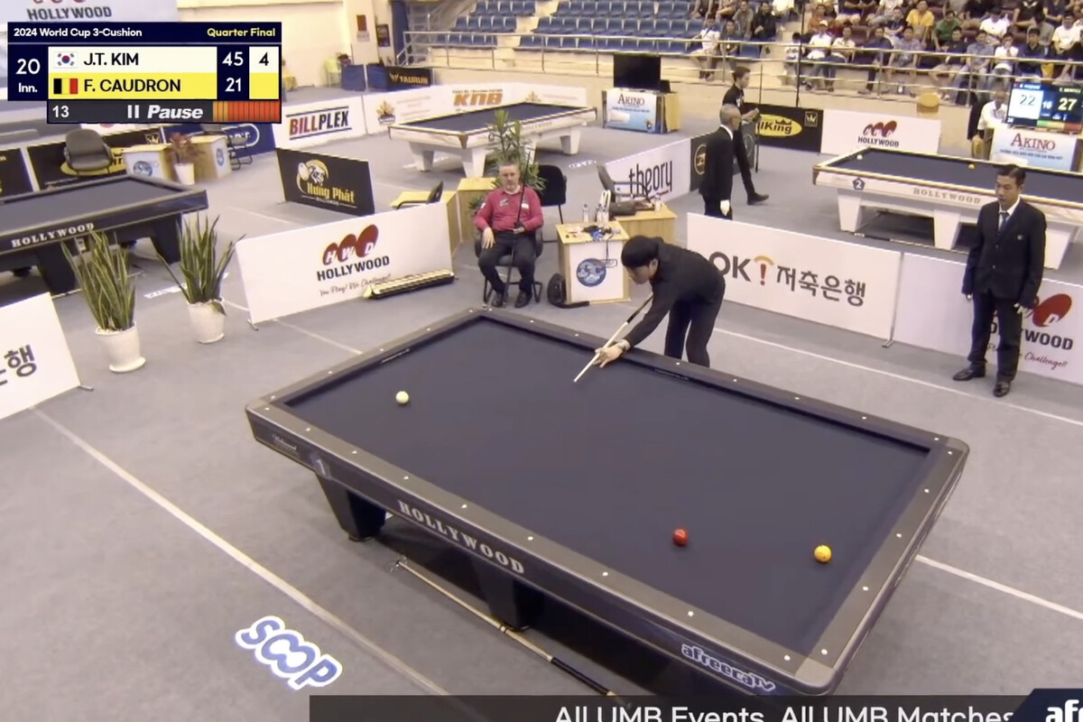 49:21로 앞선 김준태가 마지막 1점을 시도하고 있다.