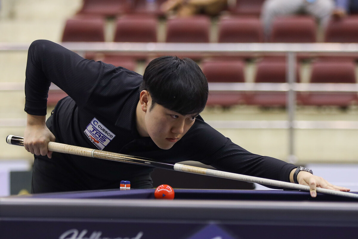 호찌민 3쿠션 당구월드컵 결승에 오르며 한국의 역대 세 번째 세계랭킹 1위에 오르게 된 김준태(경북체육회).  사진=SOOP 제공