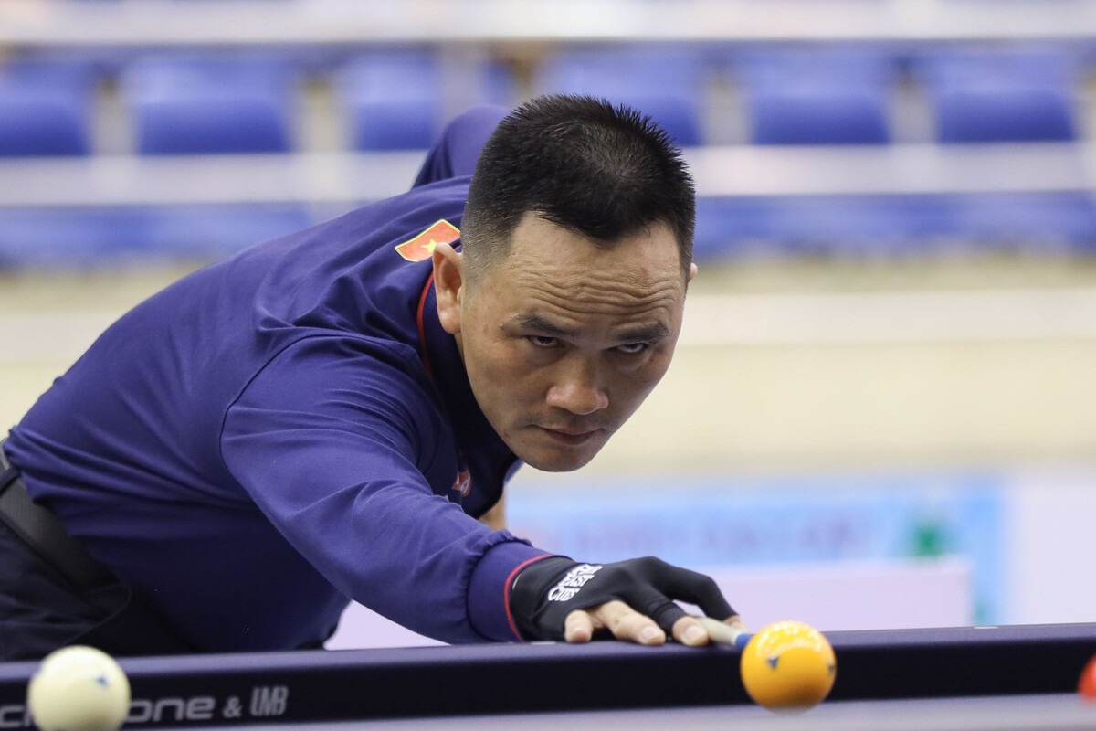 준결승에 진출한 쩐득민(베트남).