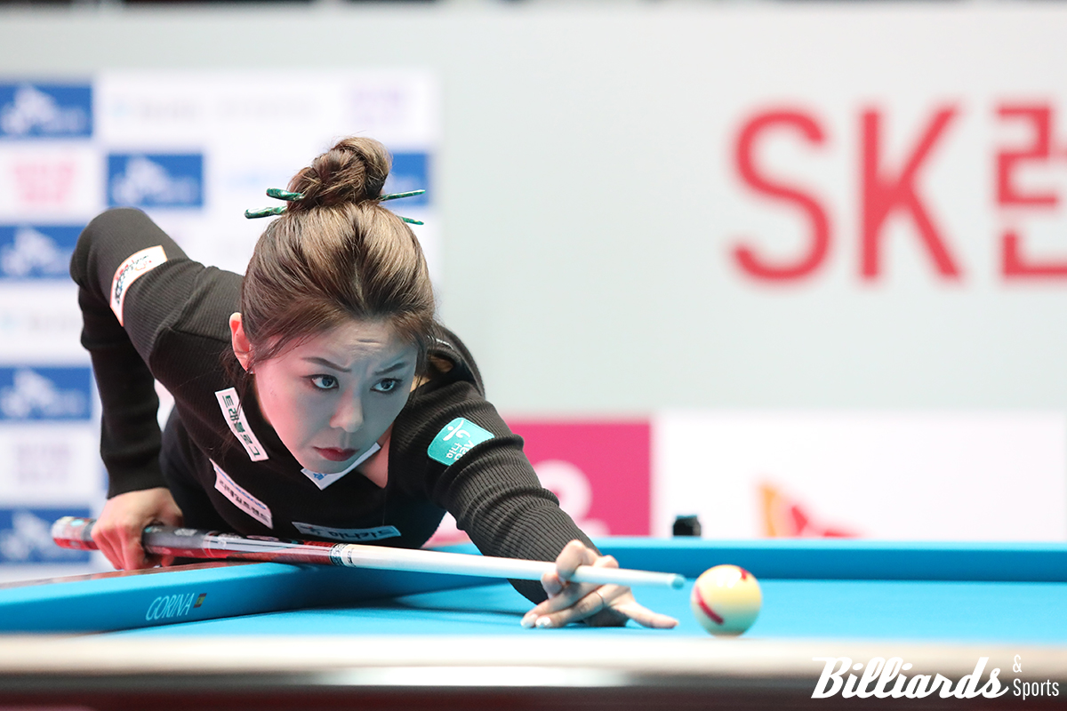 SK렌터카-제주 월드챔피언십에서 우승을 차지하며 PBA 골드큐 시상식에서 LPBA 대상을 차지한 김가영. 사진=이용휘 기자