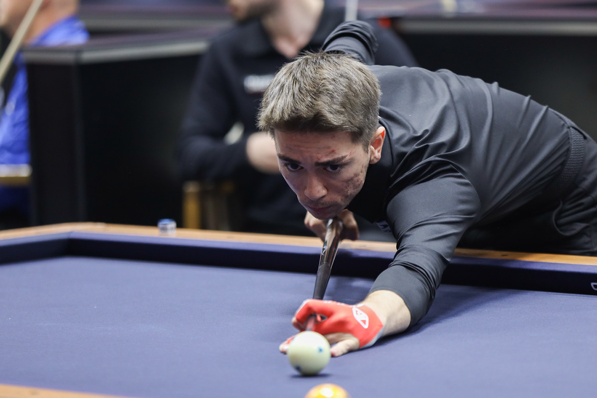 1무1패로 마지막 3쿠션 당구월드컵 도전을 마친 부라크 하샤시. 하사시는 오는 18일부터 열리는 '우리금융캐피탈 PBA 챔피언십'에서 프로 당구선수로 데뷔한다.