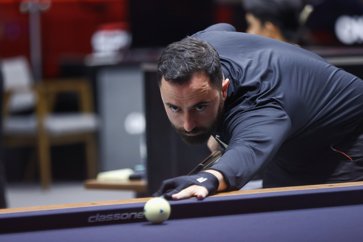 '카라쿠르트 형제' 베르카이 카라쿠르트도 외메르와 동반 8강행에 성공하며, 준결승 진출에 도전한다.