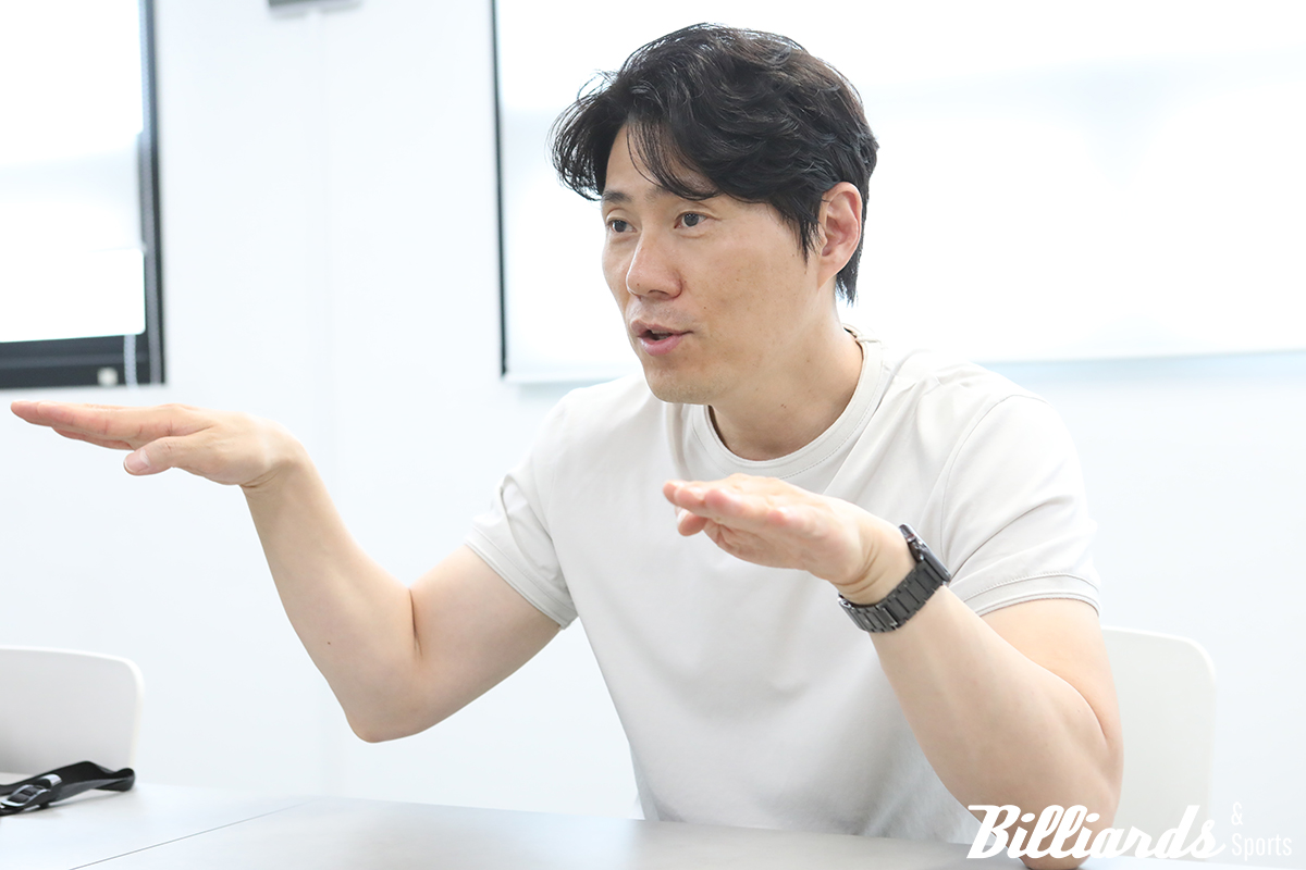 '큐스코 파크'에 대해 설명하는 큐스코의 박정규 대표. 사진=이용휘 기자