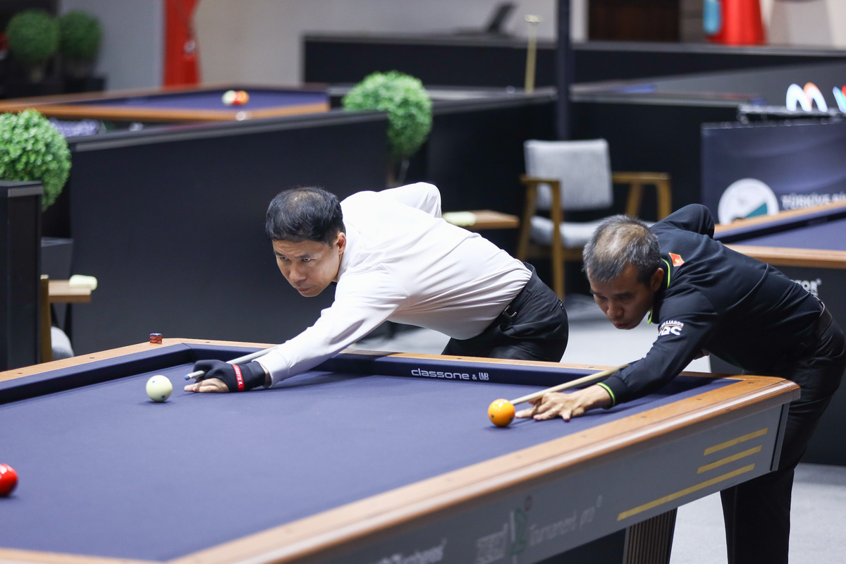 허정한 vs 쩐뀌엣찌엔의 8강전 뱅킹 장면.