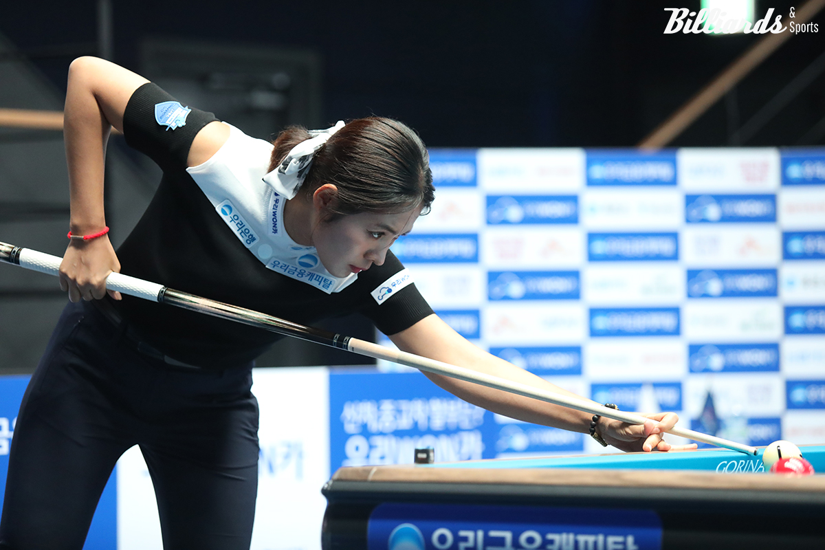 스롱은 32강전에서 세트스코어 2-0으로 승리를 낙관했으나, 3세트를 1점 차로 내준 뒤 4세트에서도 10:10 동점을 허용하며 승부치기 위기에 놓였다.