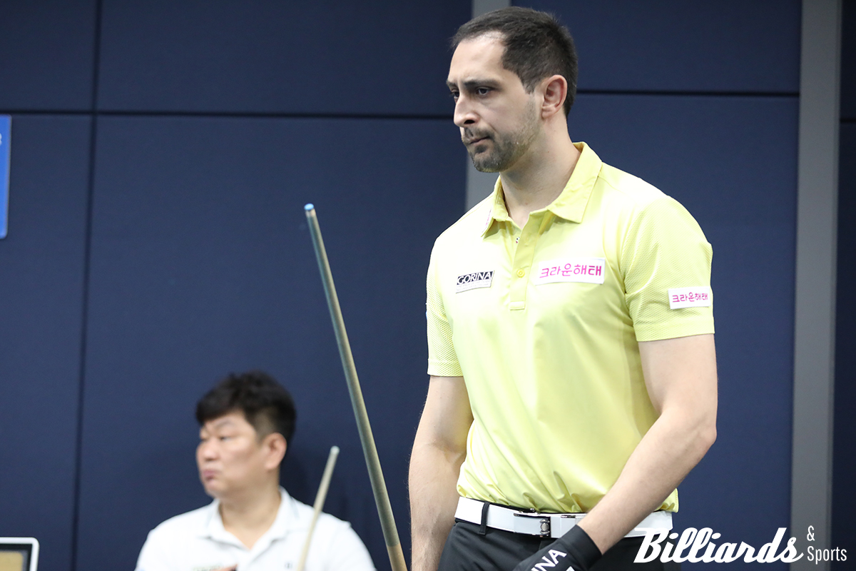 박명규와 64강 대결 중인 다비드 마르티네스.