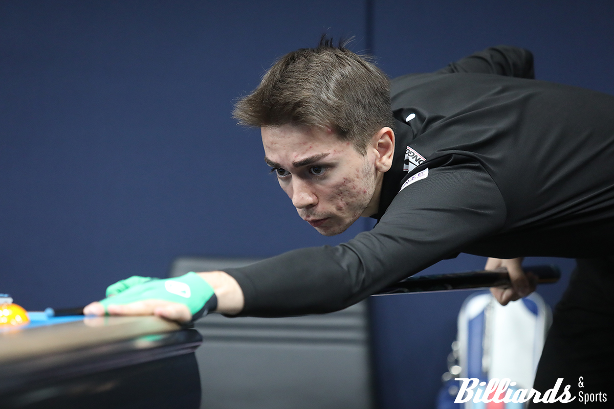 18세의 프로당구 데뷔어 부라크 하샤시가 신대권, 다비드 사파타, 윤석현을 차례로 꺾고 데뷔전 3승을 거뒀다.