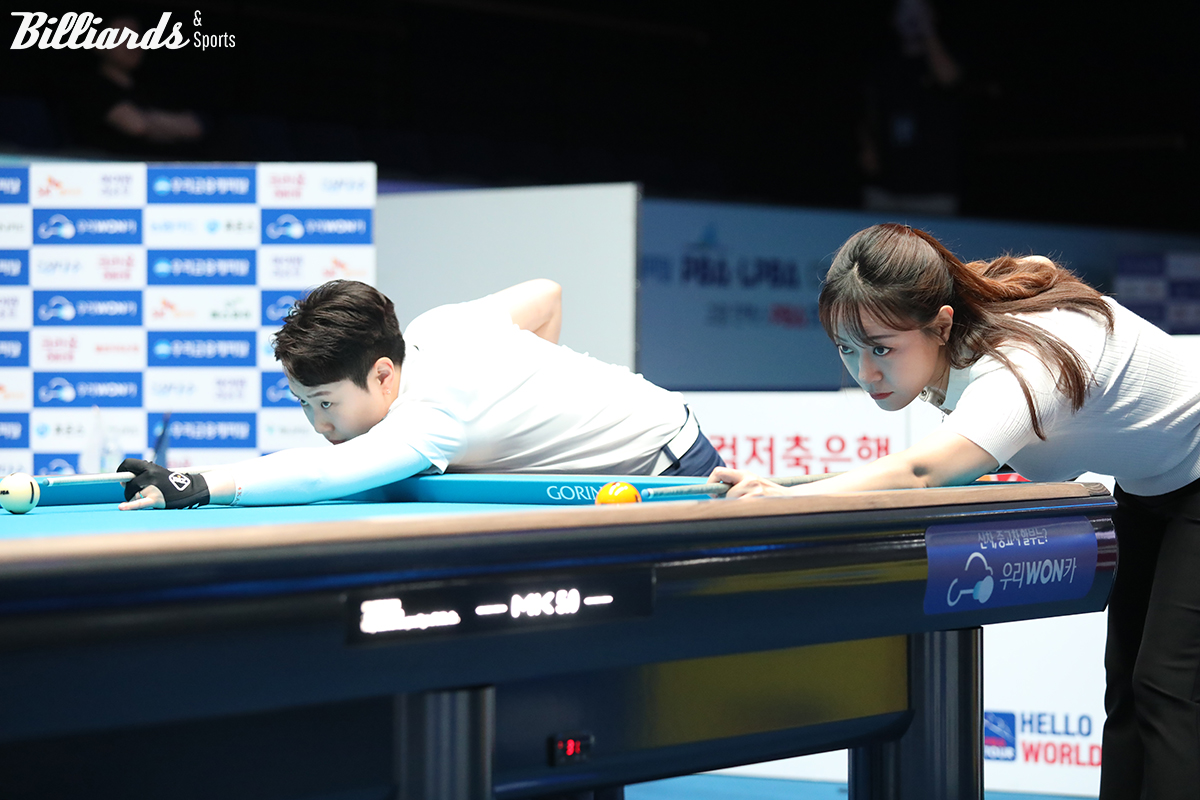 결승전 뱅킹 장면.