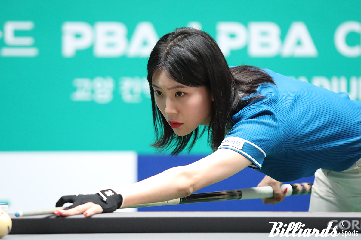 김가영과의 64강 대결에서 초반 열세를 보인 정수빈은 마지막 두 이닝동안 극적인 역전승을 연출했다.