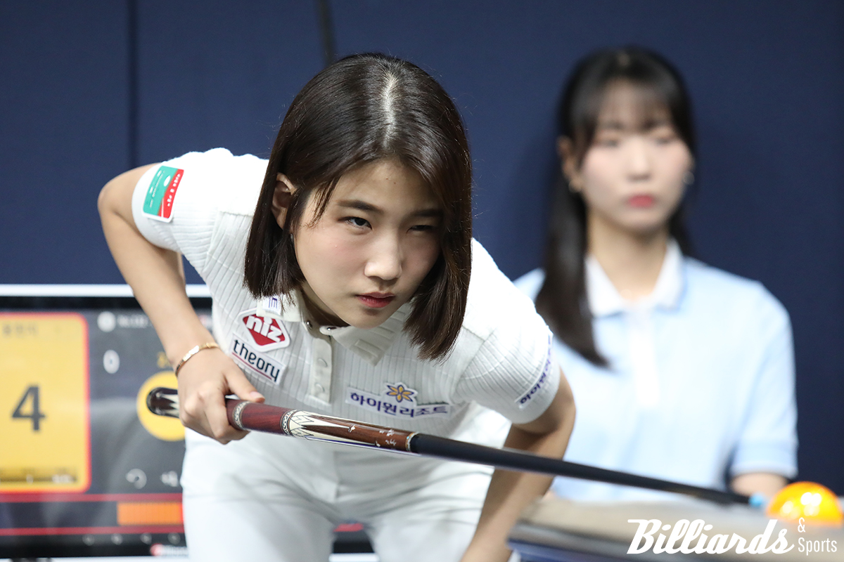 용현지도 전어람을 세트스코어 3-0으로 물리치고 16강에 올랐다.