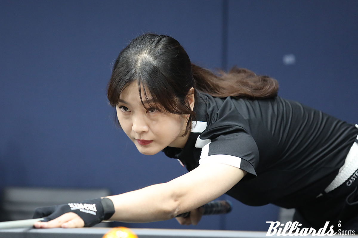 김상아는 승부치기에서 우휘인을 꺾고 16강 진출에 성공했다.