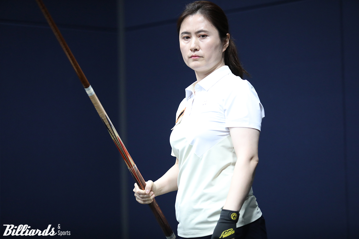 김보미를 꺾고 16강에 진출한 윤경남.