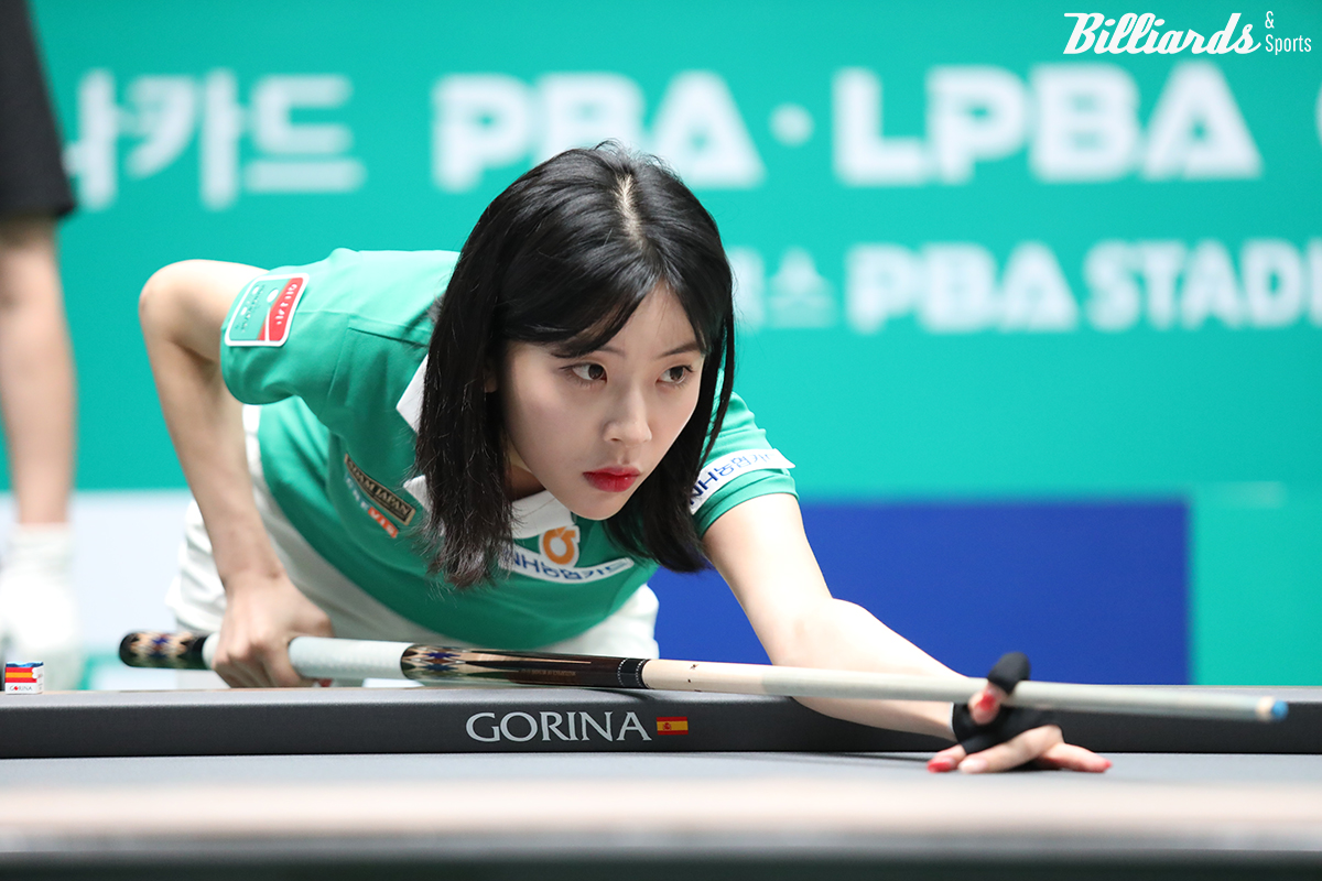 정수빈은 8강에서 '최연소 투어 챔프' 김예은(웰컴저축은행)을 3-2로 꺾고 첫 준결승행을 달성했다.