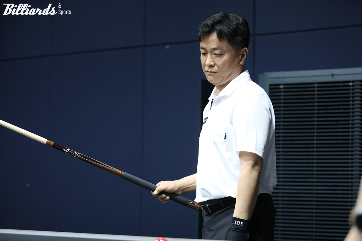 아쉽게 8강 진출에 실패한 박흥식1.