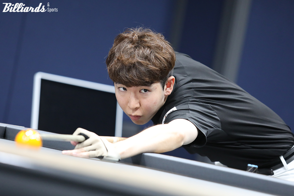 먼저 준결승에 올라간 모리는 마르티네스에게 당한 3연패의 사슬을 끊고 명예회복을 노린다.