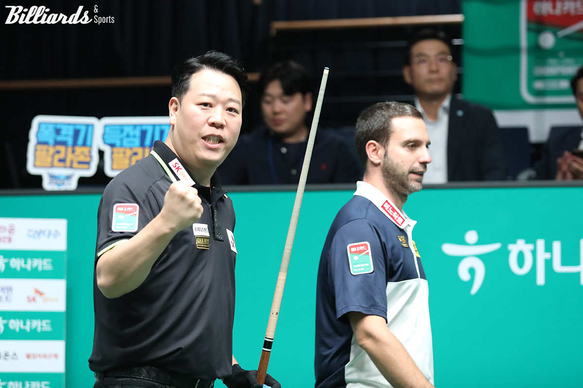 세트스코어 3-3으로 동점을 허용하며 위기에 놓였던 강동궁은 7세트에서 팔라손의 원뱅크 샷이 다시 실패하자 이번에도 남은 6점을 쓸어담고 승리의 주먹을 불끈 쥐었다.