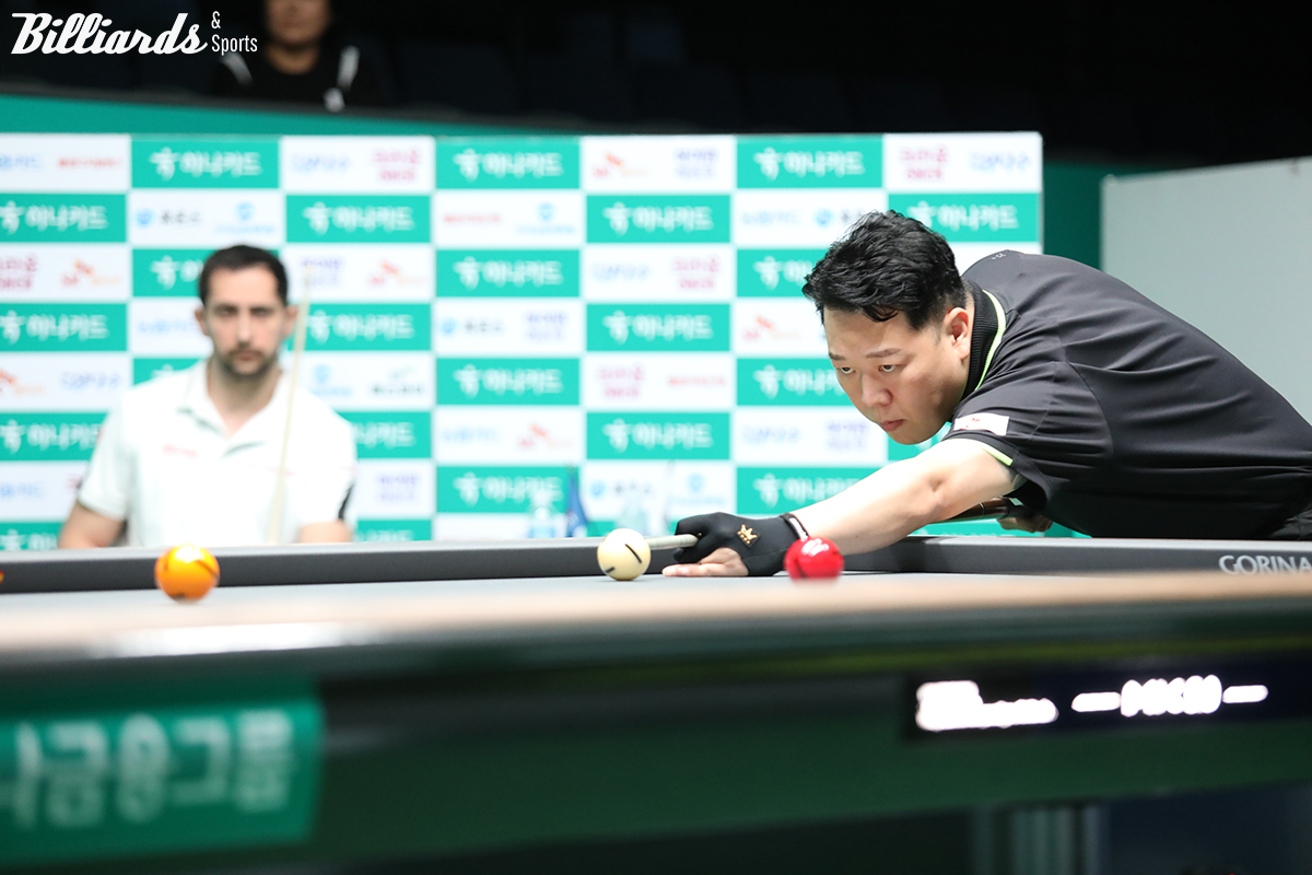 강동궁은 3세트부터 시작된 마르티네스의 반격 공세를 막지 못하고 동점과 역전을 허용했다.