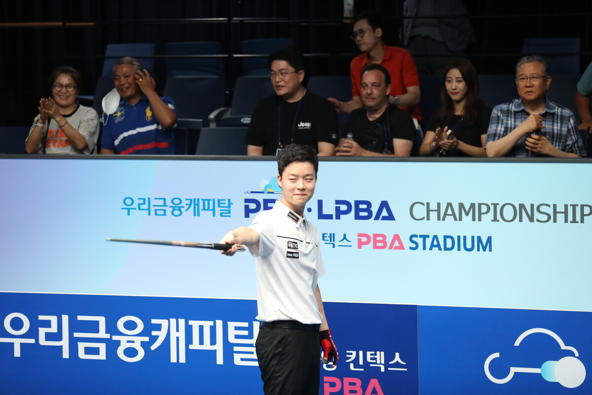 '드림투어(2부)' 출신 김영원은 이번 시즌 1부 투어에서 '16세 신화'를 쓰고 있다.  빌리어즈앤스포츠 DB