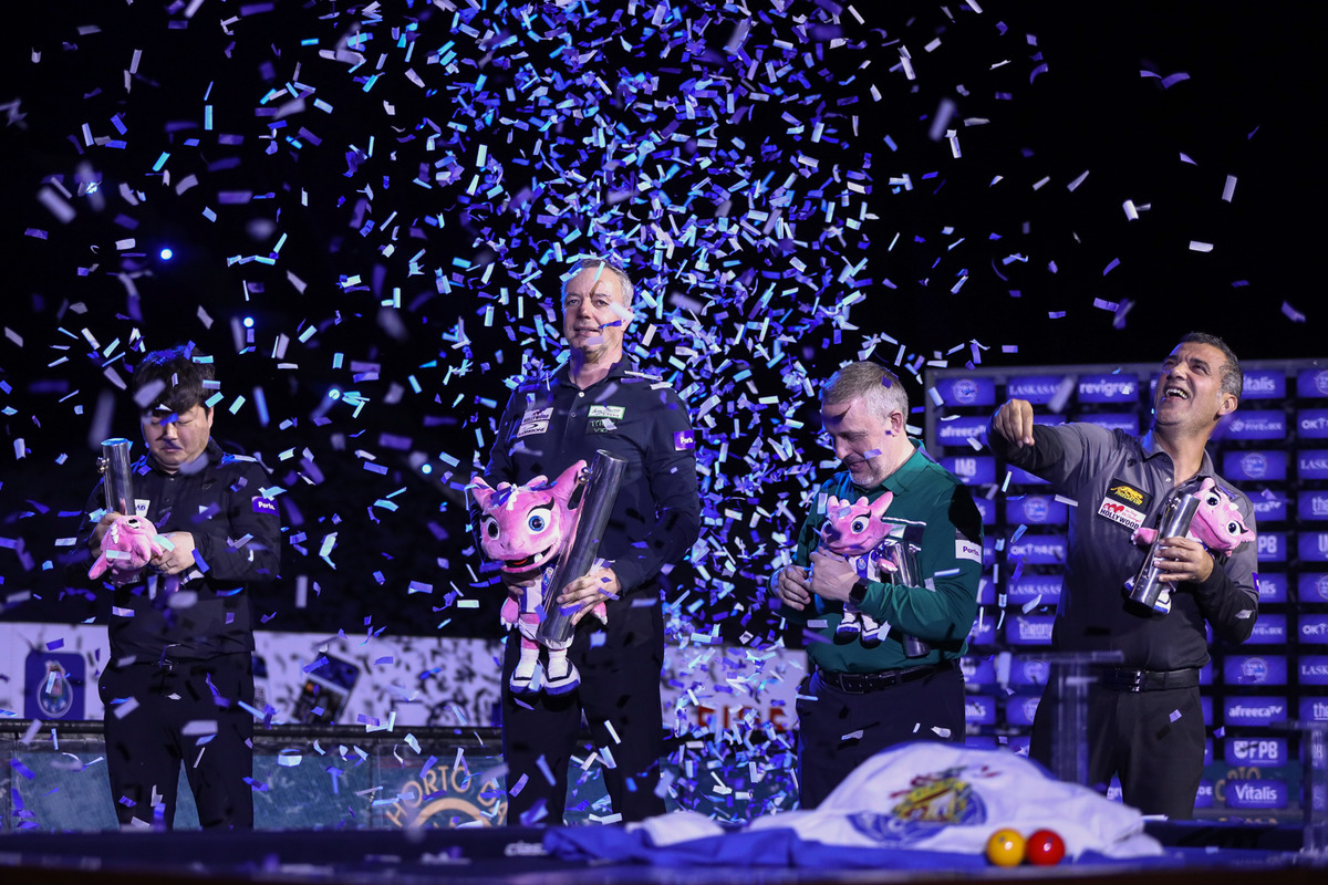 '포르투 3쿠션 당구월드컵' 결승에서 딕 야스퍼스(네덜란드)가 한국의 조명우(실크로드시앤티-서울시청)를 꺾고 통산 30승을 달성했다.   사진=SOOP 제공