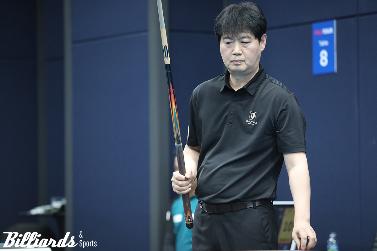 '2차전 챔프' 이태희를 꺾고 8강에 오른 이국성.