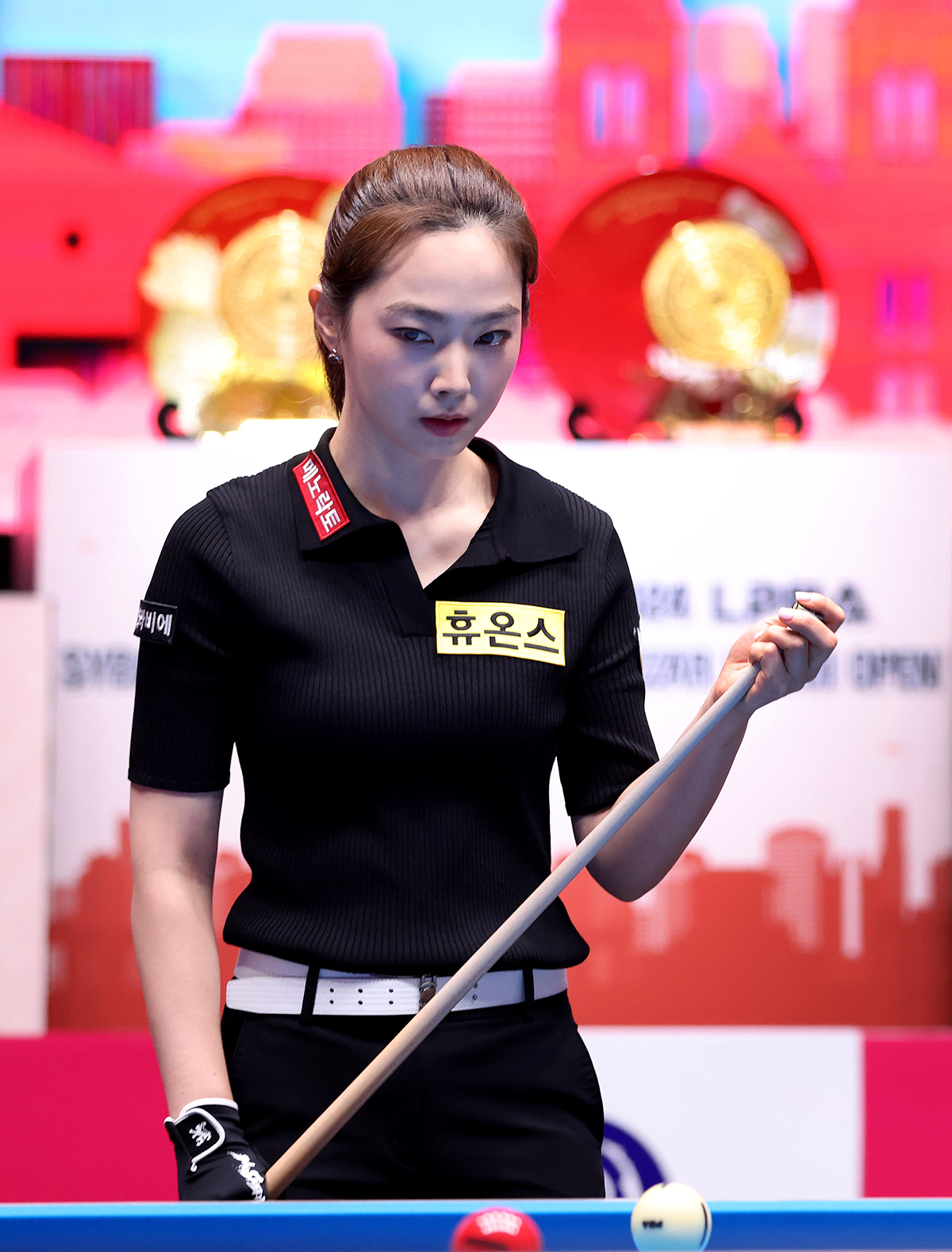 차유람은 1, 2세트를 승리해 2-0으로 앞섰으나, 3세트에 매치포인트를 여러 차례 놓치면서 결국 동점을 허용했다.