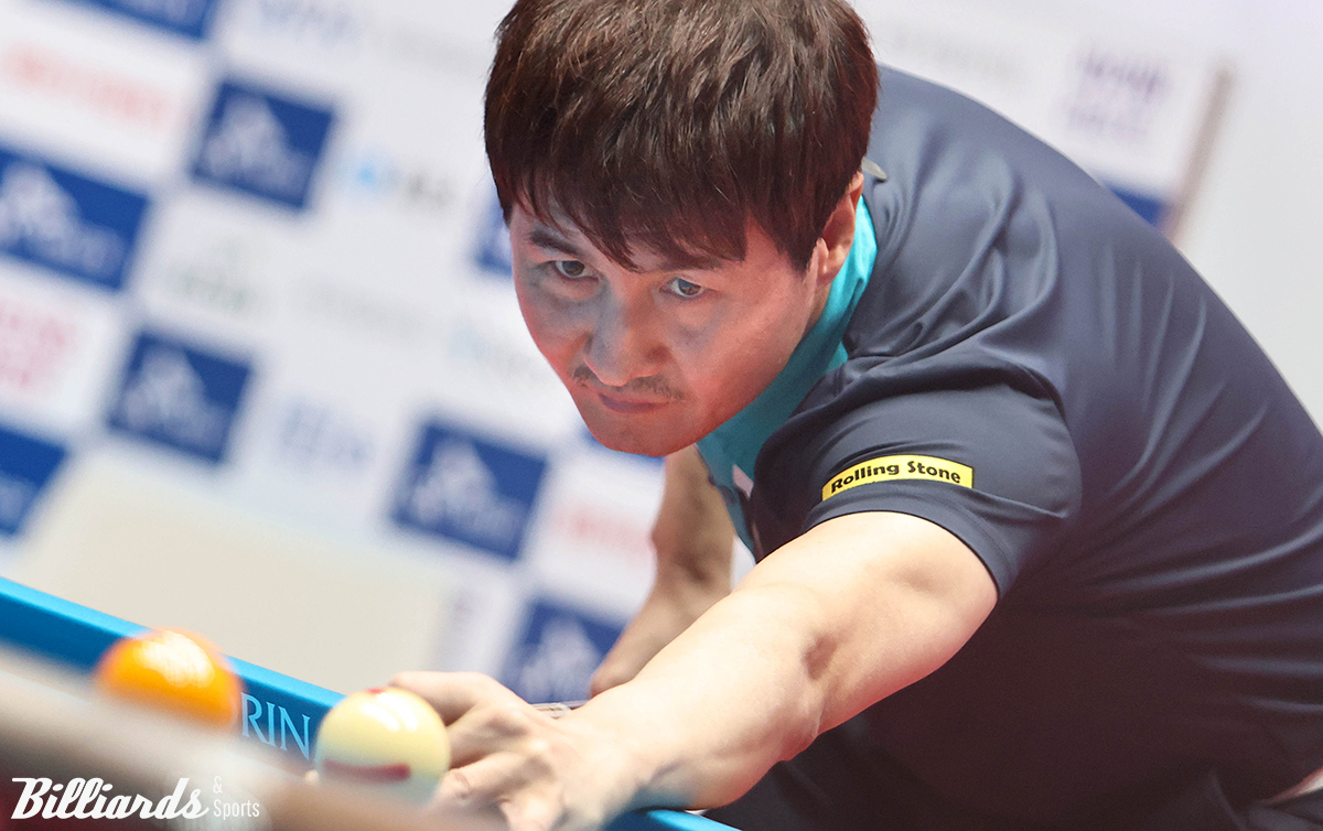 박기호는 첫 원정에서 베트남 선수를 가볍게 꺾고 64강에 진출했다.