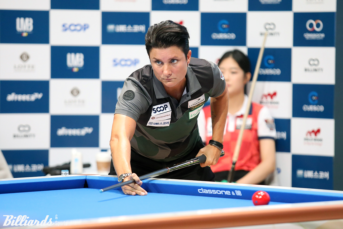 '여자 3쿠션 세계 최강' 테레사 클롬펜하우어(네덜란드)는 결승에서 90분 동안 10타에 그치며 부진해 총 34점으로 4위에 그쳤다.