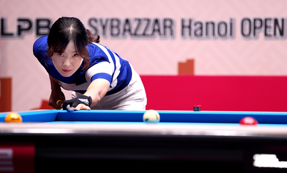 '2차 투어 우승자' 김상아는 16강전에서 '챔피언 킬러' 하윤정의 도전을 제압하며 두 대회 연속 8강행에 성공했다.