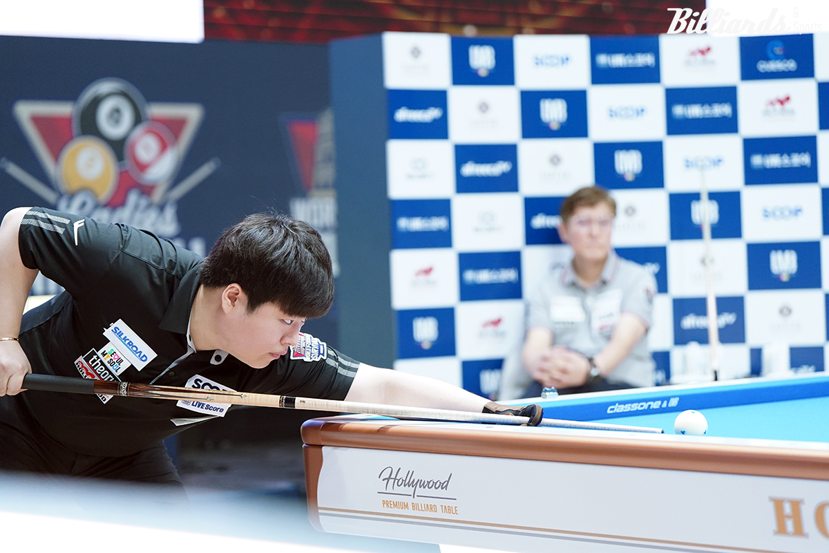 SOOP의 주최로 열린 '월드 3쿠션 서바이벌 2024' 준결승에서 조명우(실크로드시앤티-서울시청)가 막판 역전 드라마를 완성하며 2위로 결승 진출에 성공했다.  사진=잠실/김철홍 기자