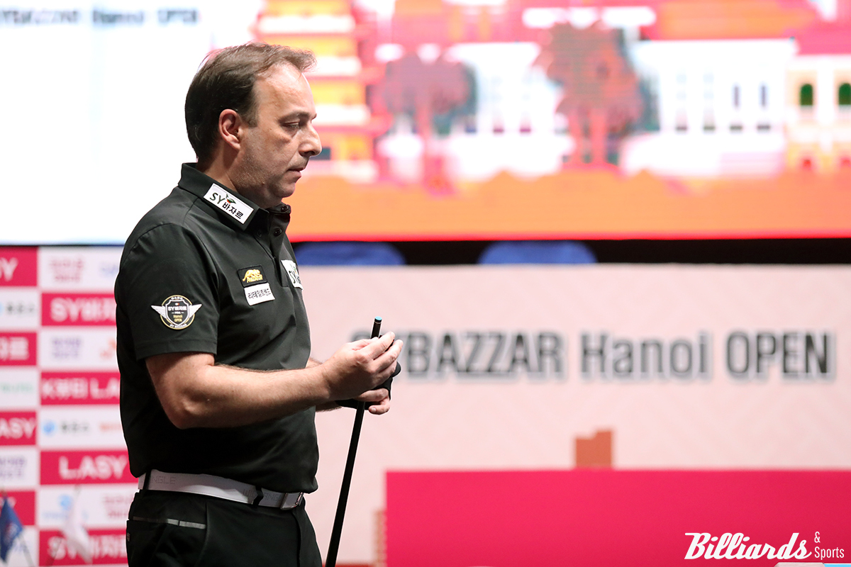 '3쿠션 사대천왕' 다니엘 산체스(에스와이)가 프로당구 투어에서 처음으로 준결승을 밟았다. 과연 산체스는 다시 한번 벽을 넘어 결승에 진출할 수 있을까.  사진=하노이/이용휘 기자