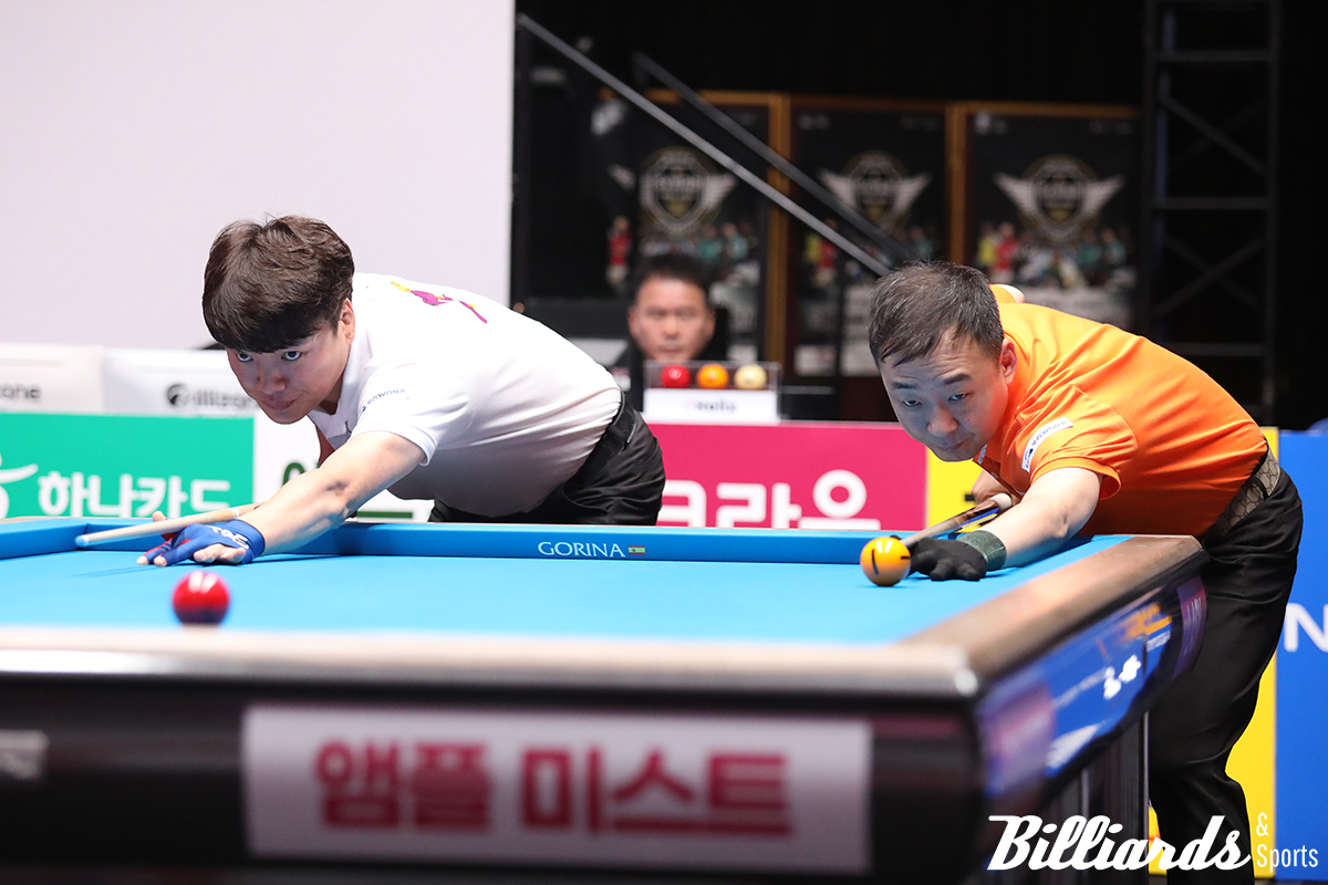 강민구(좌)와 엄상필(우)의 준결승전 뱅킹.