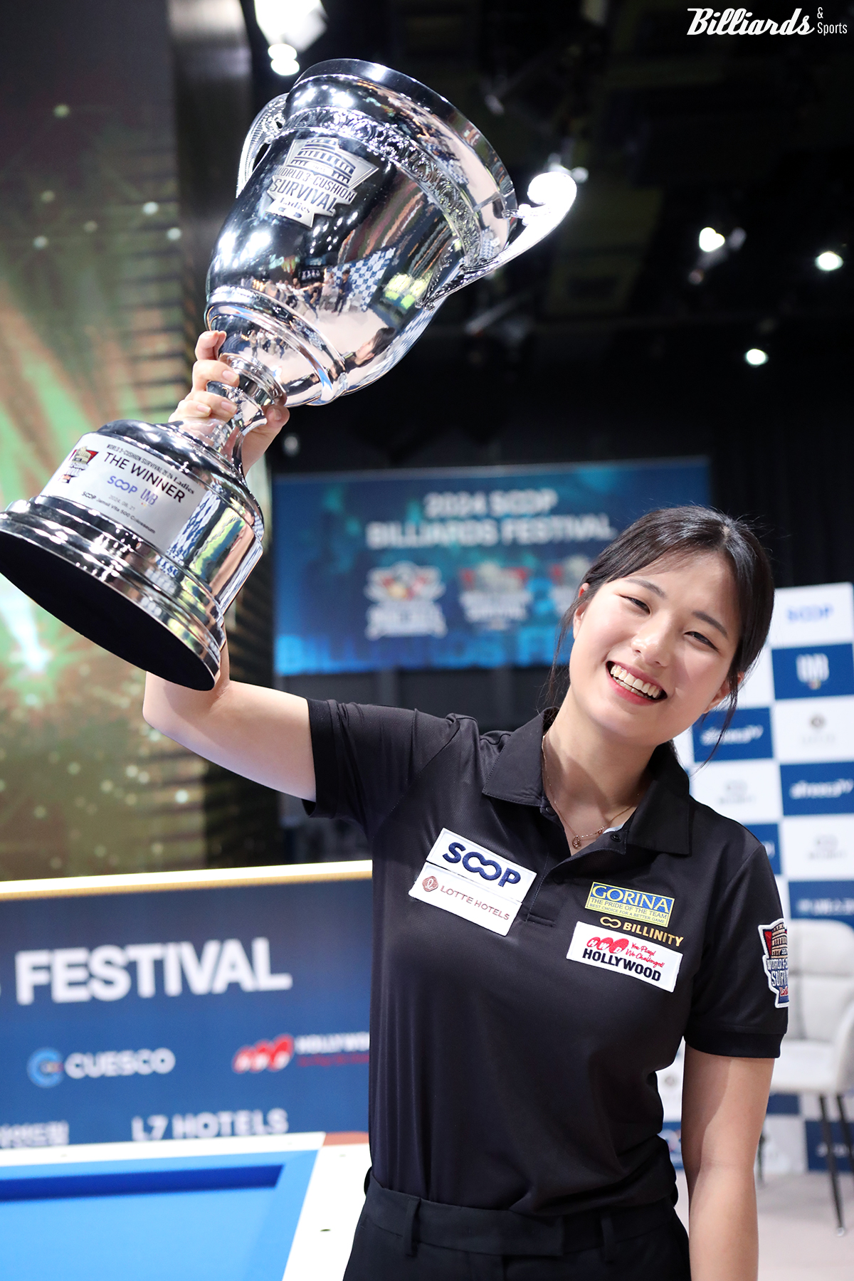 SOOP이 주최한 '월드 3쿠션 서바이벌 2024' 결승에서 박정현은 테레사 클롬펜하우어를 제치고 우승을 차지했다.