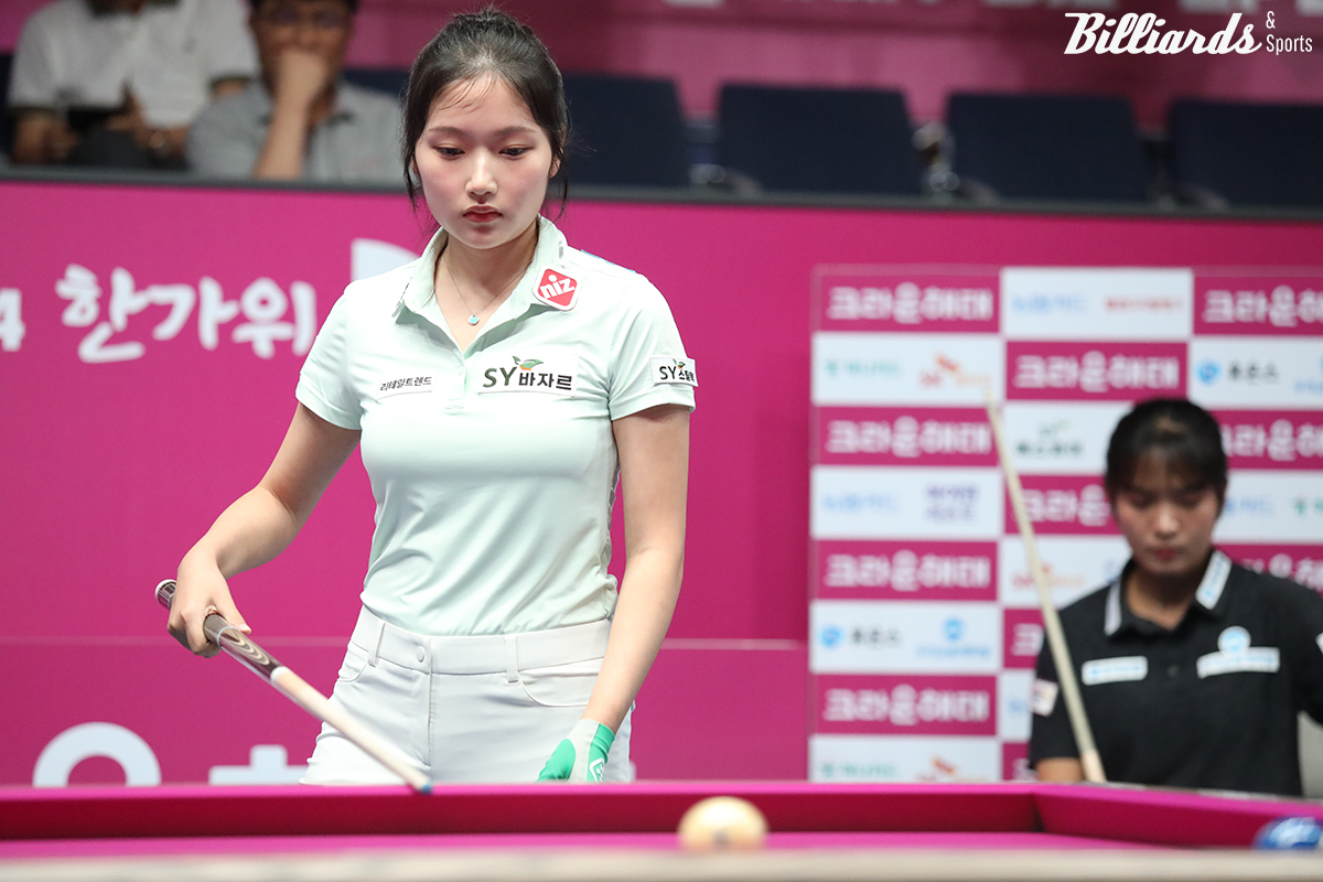 한지은(에스와이)은 32강에서 스롱 피아비(우리금융캐피탈)를 누르고 히다와 16강에서 만났다. 