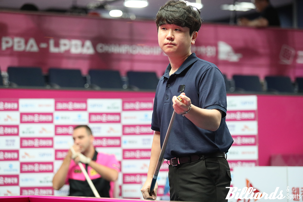 하비에르 팔라손을 세트스코어 2-2로 압박한 이태희