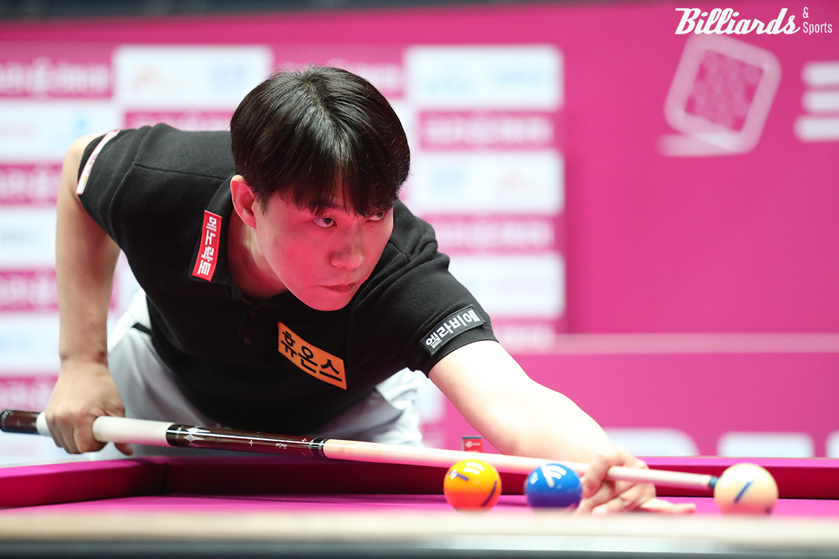 64강에 진출한 최성원(휴온스).