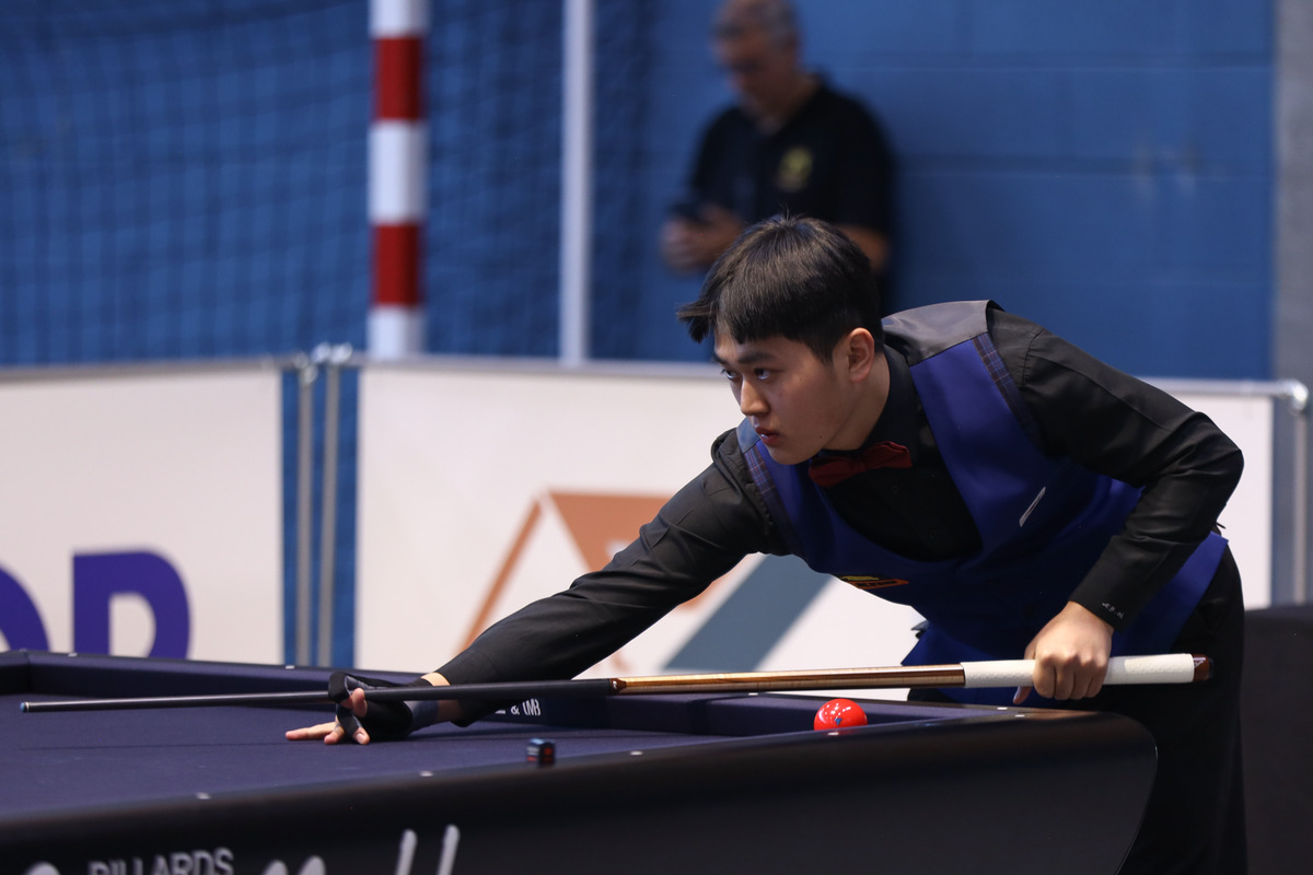 한국의 주니어 3쿠션 국가대표 선수 3명이 '2024 세계주니어3쿠션선수권대회' 조별리그에서 각 조 1, 2위에 오르며 본선 16강에 진출했다. 사진은 지난해 우승을 차지한 오명규(강원).  사진=SOOP 제공