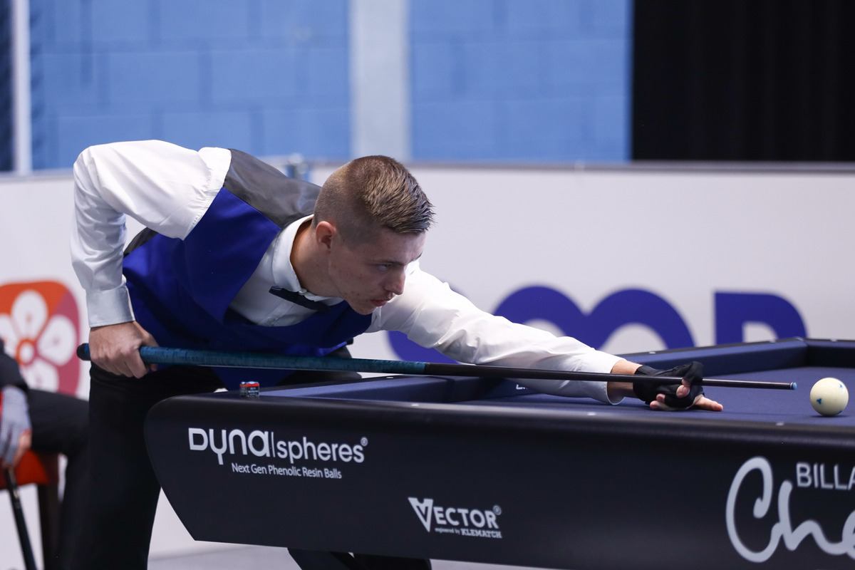 프랑스 선수들이 조별리그에서 활약하며 복병으로 떠올랐다. 탱귀 두리에즈는 한국의 조영윤을 꺾는 등 조 1위와 종합순위 2위로 16강에 진출했다.