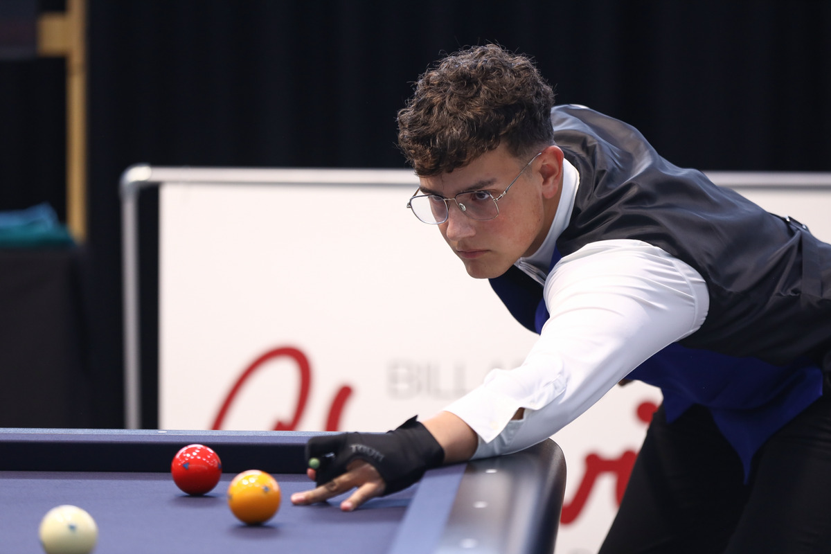 프랑스의 나탕 르장드르는 조별리그에서 오명규에게 10이닝 만에 23:25로 져 애버리지 2.300을 기록했다.