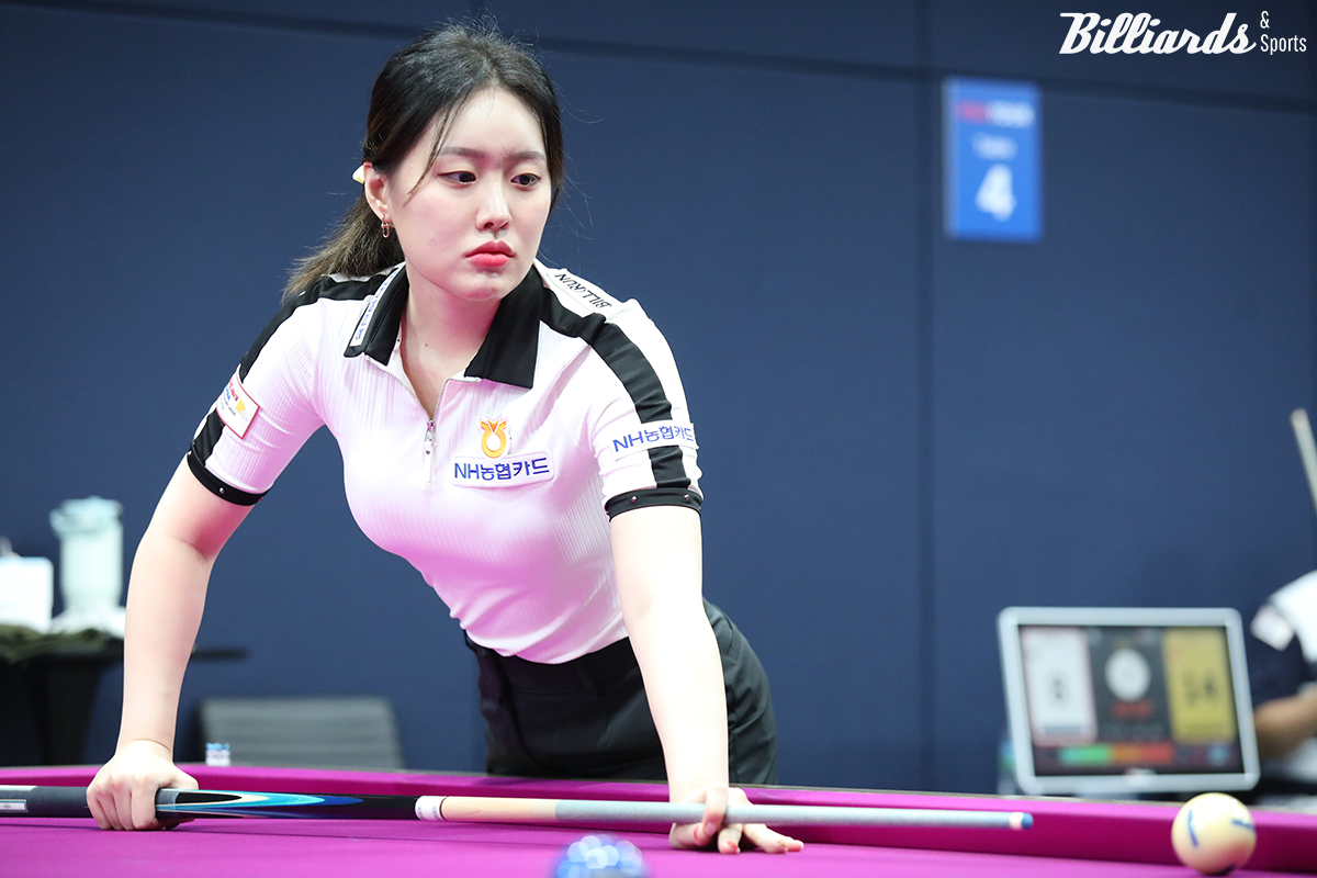 김보미는 김가영을 강공으로 정면돌파하며 4세트를 따내 2-2 동점에 성공했다.