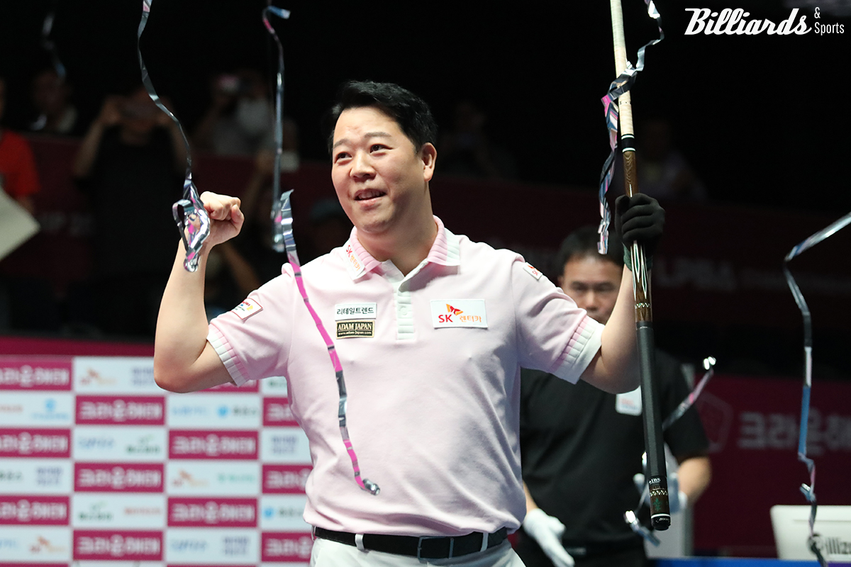 이번 4차 투어 '크라운해태 PBA 챔피언십 2024 한가위'에서 우승하며 상금 1억원을 챙긴 강동궁.