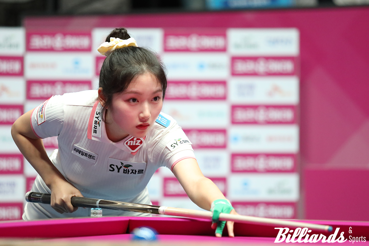 결승전 대결 중인 한지은.