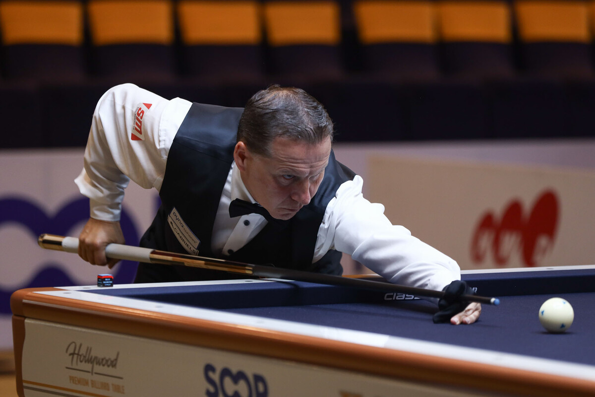 8이닝 만에 40점을 모두 득점, 애버리지 3.2로 종합순위 1위를 차지한 에디 멕스(벨기에).