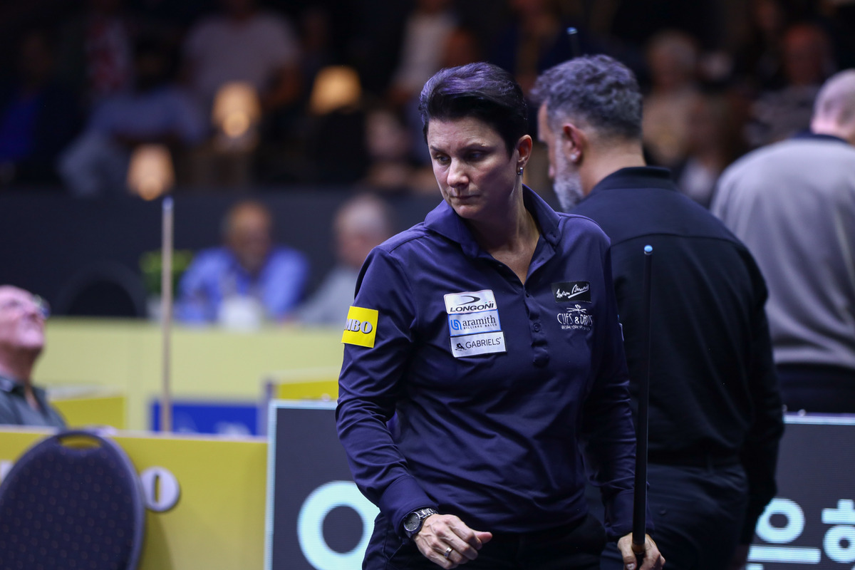 '철녀' 테레사 클롬펜하우어(네덜란드)가 '베겔 3쿠션 당구월드컵 2024' 예선 1라운드에 출전했다.  사진=SOOP 제공