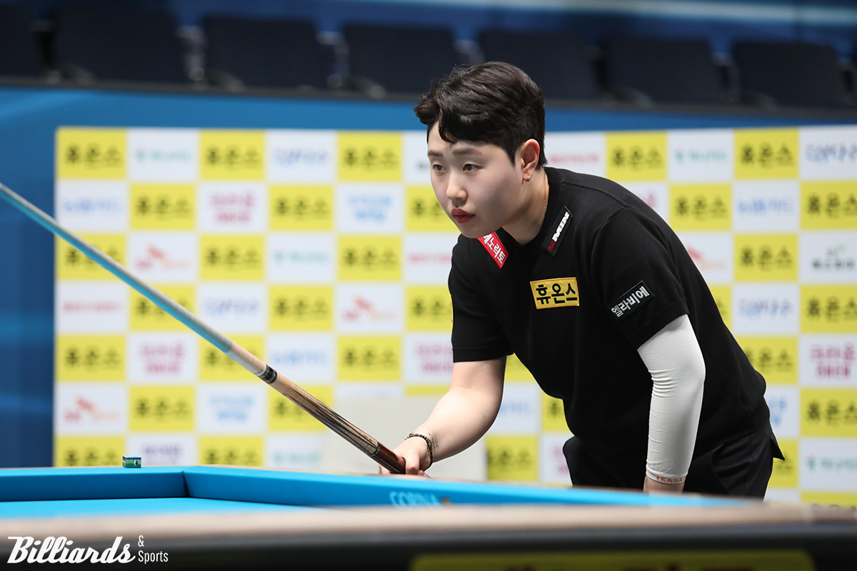 16강에 진출한 이번 시즌 개막전 우승자 김세연(휴온스).