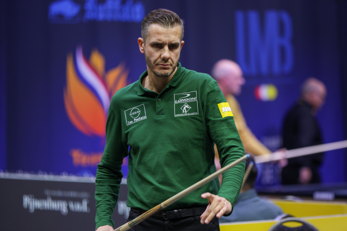 초구 하이런 15점 등 초반 3이닝 동안 23점을 쳐 김준태를 제압한 '클루망 손자' 피터 클루망(벨기에). 